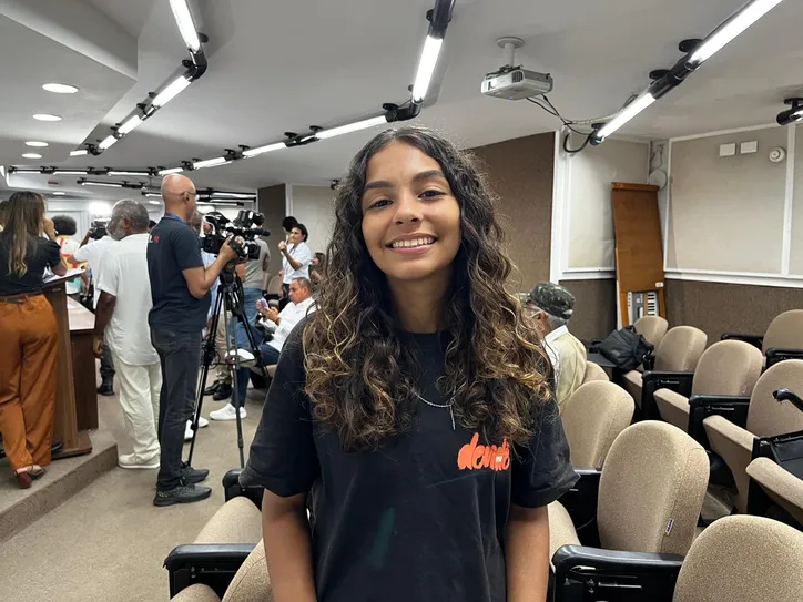 Tiffany Brasil, jovem skatista de Salvador
