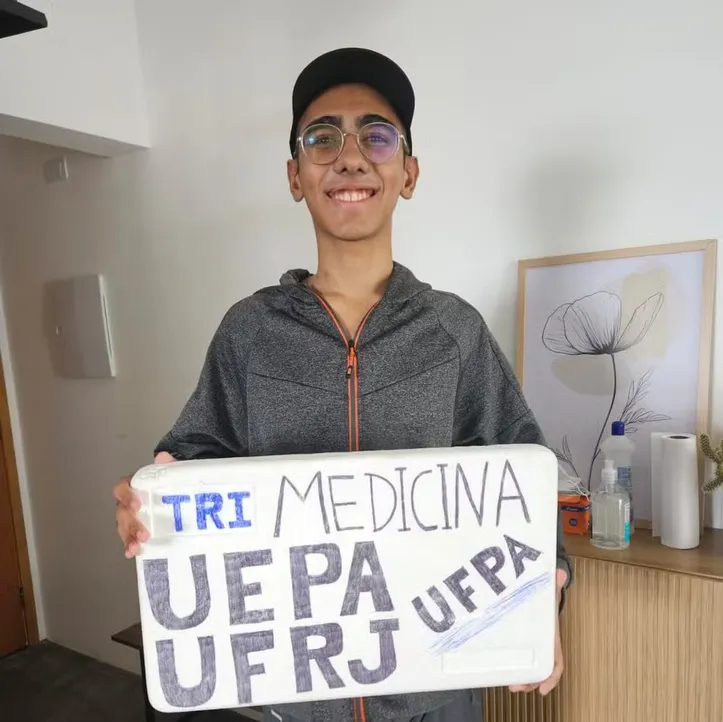 Estudante passou em medicina em três universidades públicas