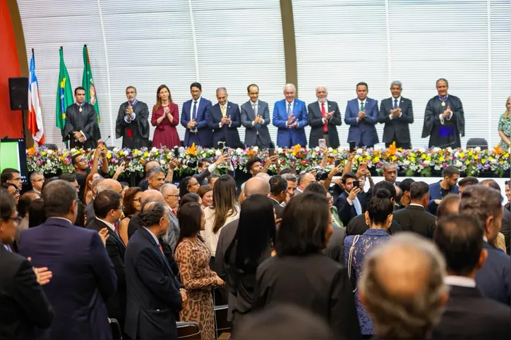 Cerimônia contou com presença de diversas autoridades.