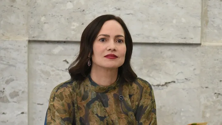 Imagem ilustrativa da imagem Lula demite presidente do INSS em meio à pressão por redução de fila