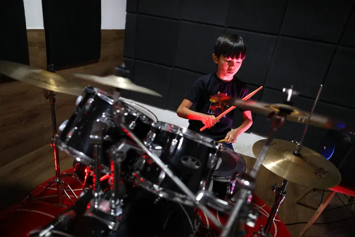 Kazu Okada adora o ritmo frenético das músicas de Michael Jackson