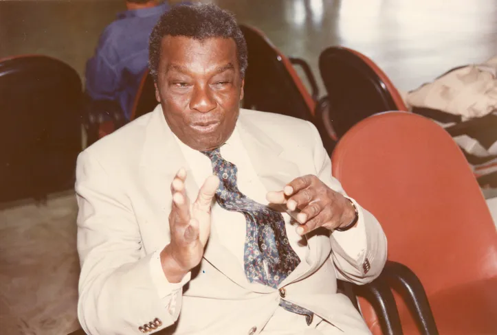 Palestra de Milton Santos