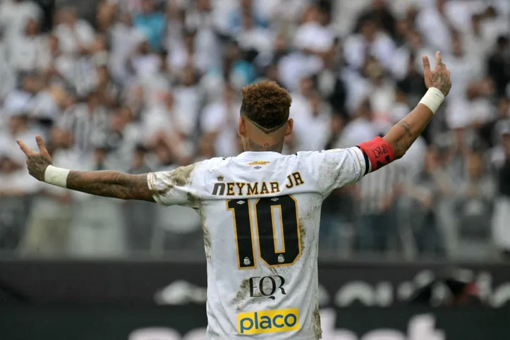 Neymar em ação pelo Santos