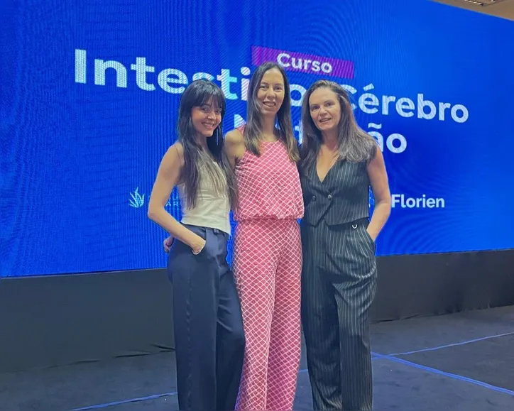 Lucila Andrade, Janine Barradas e Claudia Lacerda, do Núcleo GAB, em imersão sobre o eixo intestino-cérebro
