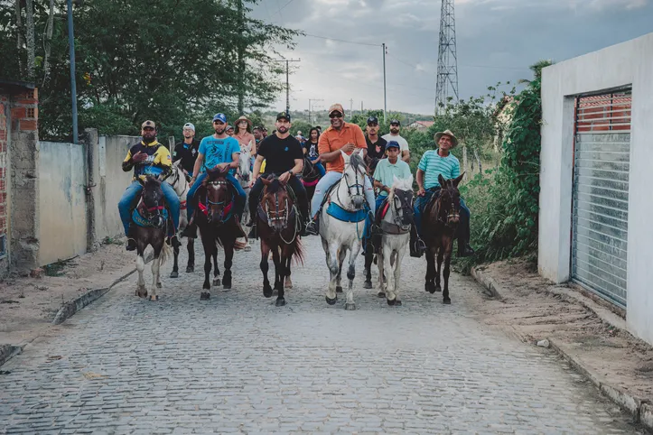 Banda Psirico lança "Samba de Vaquejada"
