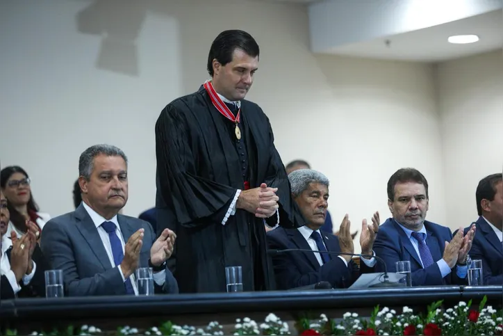 Imagem ilustrativa da imagem Pedro Maia é reconduzido à chefia do Ministério Público da Bahia