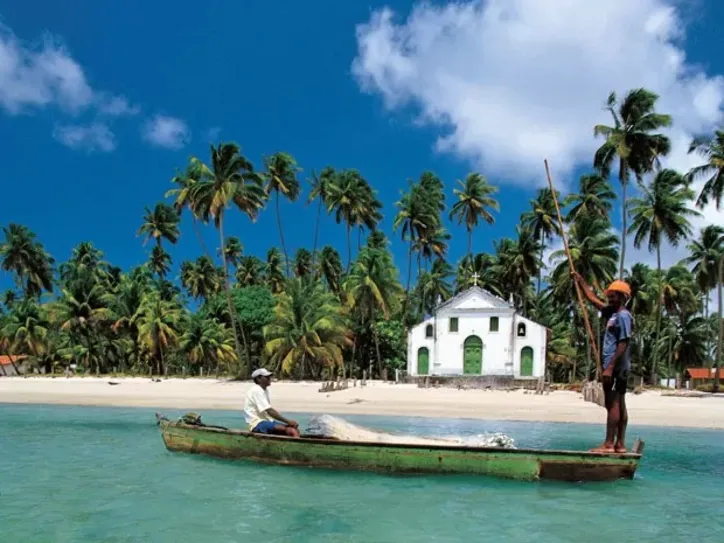 Imagem ilustrativa da imagem Pizza de bolo de rolo, resort gigante e mais: o que fazer em Porto de Galinhas
