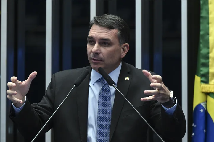 Senador Flávio Bolsonaro viu sua rejeição aumentar após vazamento de áudios