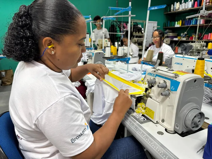Imagem ilustrativa da imagem Projetos de empreendedorismo promovidos pela Braskem já capacitaram mais de 600 mulheres na Bahia