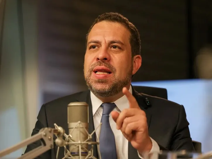 Ministro da Secretaria-Geral da Presidência da República, Guilherme Boulos (PSOL)