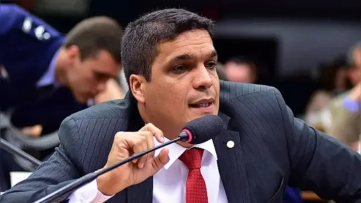 Cabo Daciolo é pré-candidato à Presidência pelo Mozila