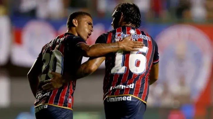 Caio Vidal e Ricardo Goulart pelo Bahia