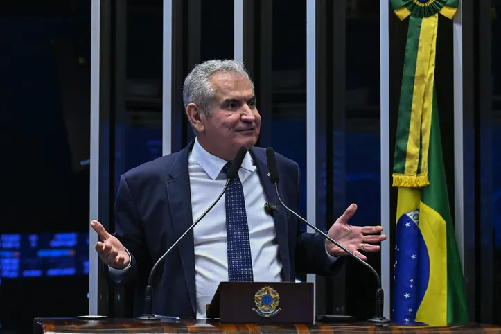 Senador Angelo Coronel (Republicanos-BA) foi alvo de críticas por parte de Rui Costa