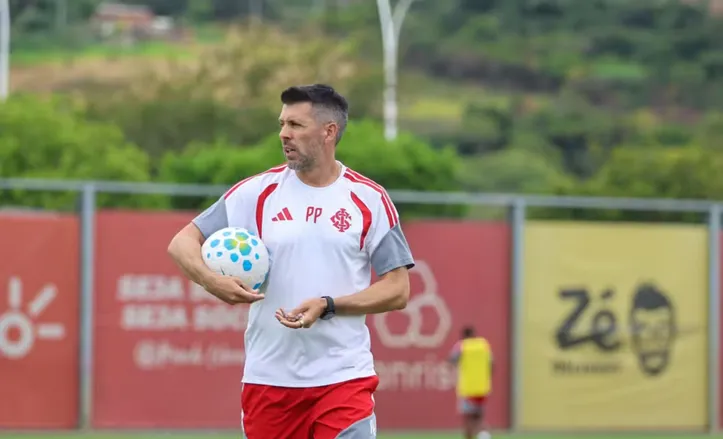 Paulo Pezzolano, técnico do Internacional