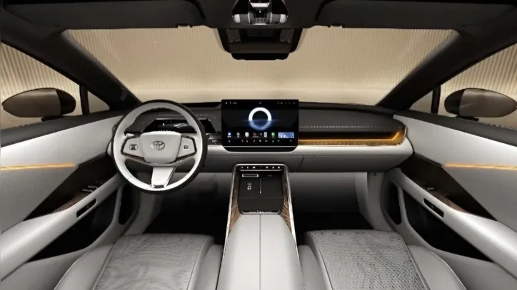 Interna do Toyota bZ7