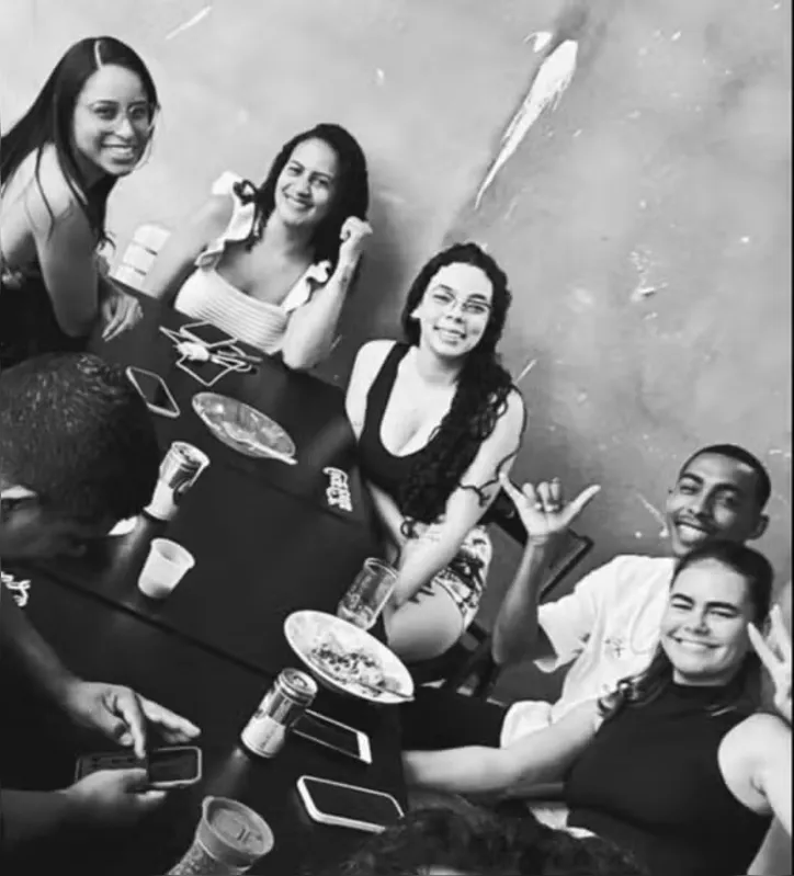 Maria Isabel Sales Santos, Itamara Matos Novais, Vanessa Fernandes Ferreira Rodrigues, Eli Elson da Silva Santos Filho e Flávia da Silva Oliveira estavam no mesmo carro