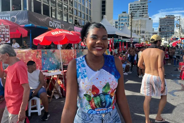 Luanda Tainá, foliã