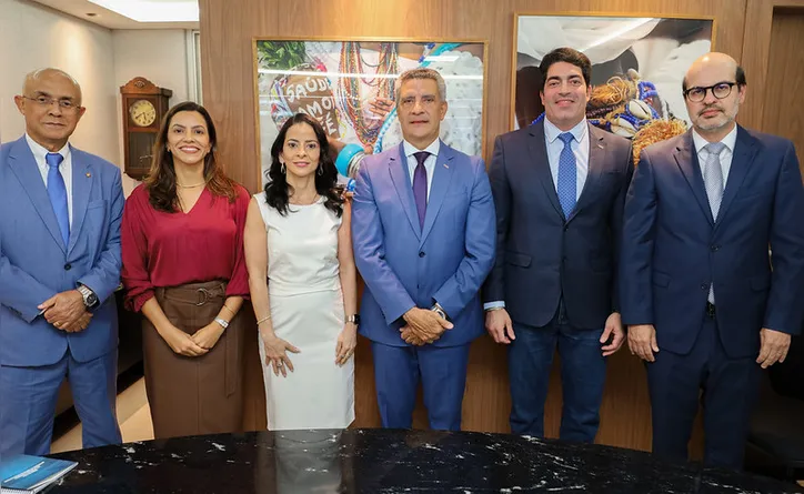 Posse de Otto Filho ao TCE-BA com presença da PGC
