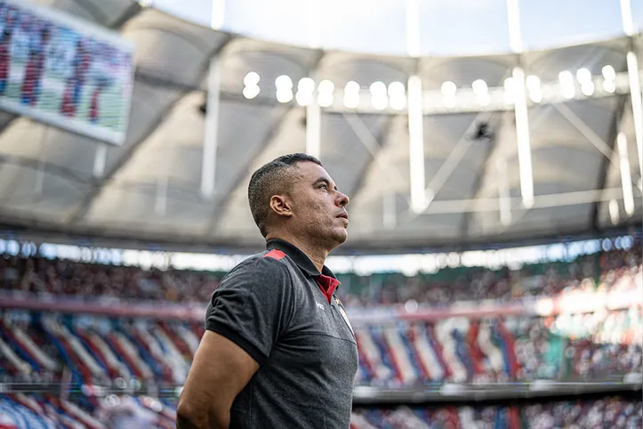 Jair Ventura na Arena Fonte Nova