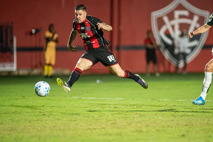 Vitória e Corinthians no Barradão