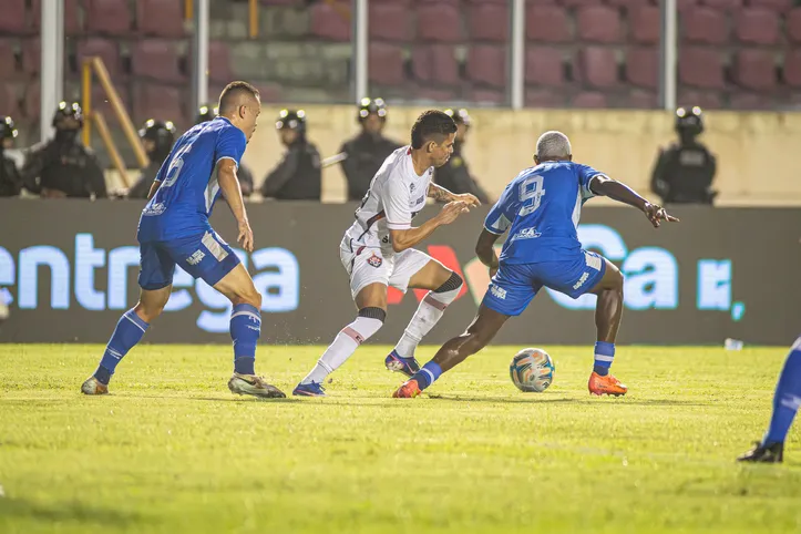 Erick foi mais uma vez o destaque do Vitória