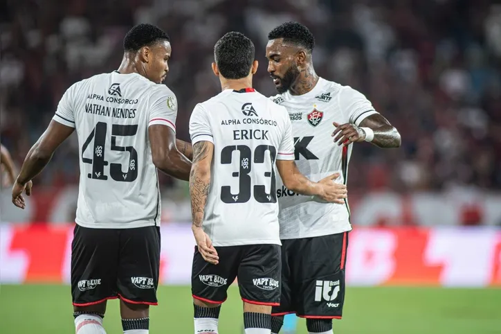 Vitória e Flamengo