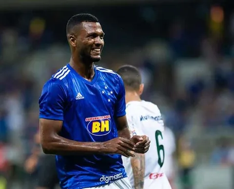 Assistente de pedreiro, feirante e agora na Copa: a trajetória de Igor Thiago