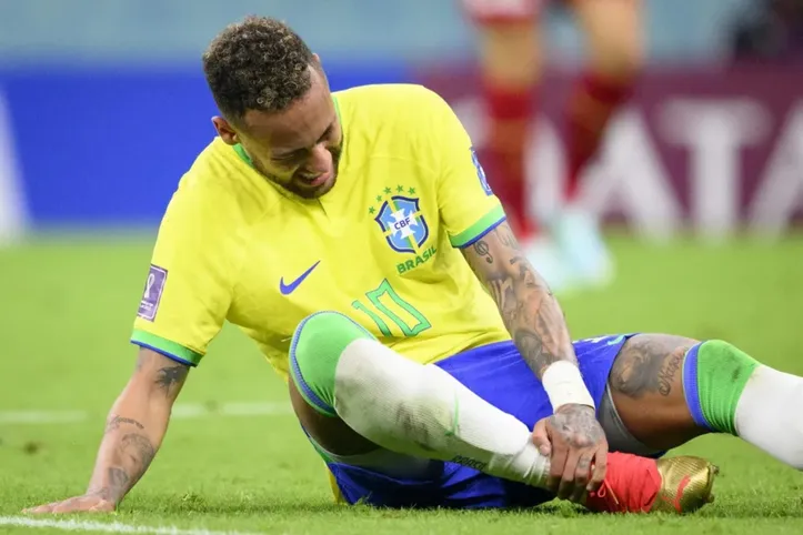 Neymar caiu junto com o Brasil nas quartas de final da Copa de 2022