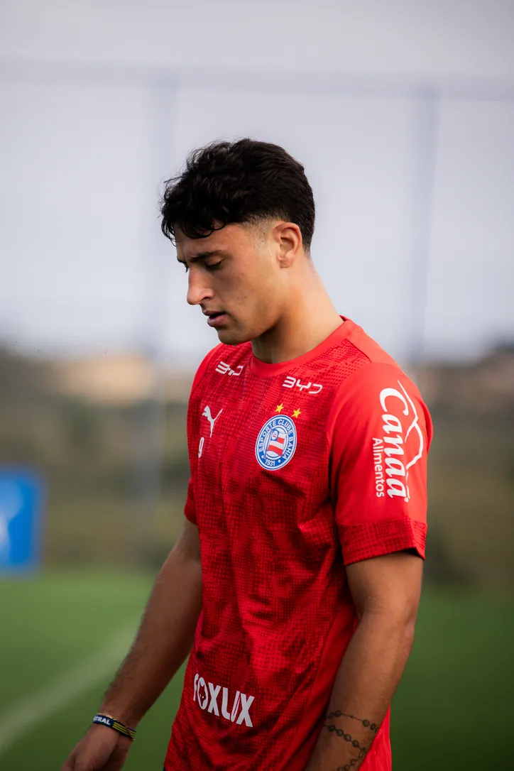 Alejo Véliz em treino pelo Bahia