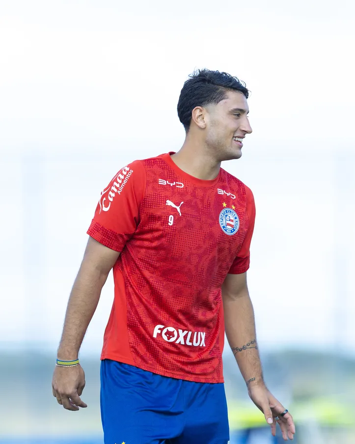 Alejo Véliz em treinamento pelo Bahia