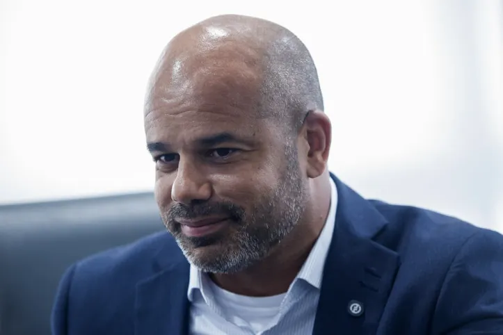 Marcius Gomes é secretário estadual de Educação em exercício