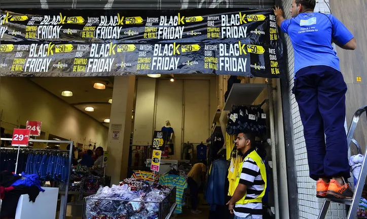 Imagem ilustrativa da imagem Black Friday: quando é, como funciona e como saber se uma oferta vale a pena