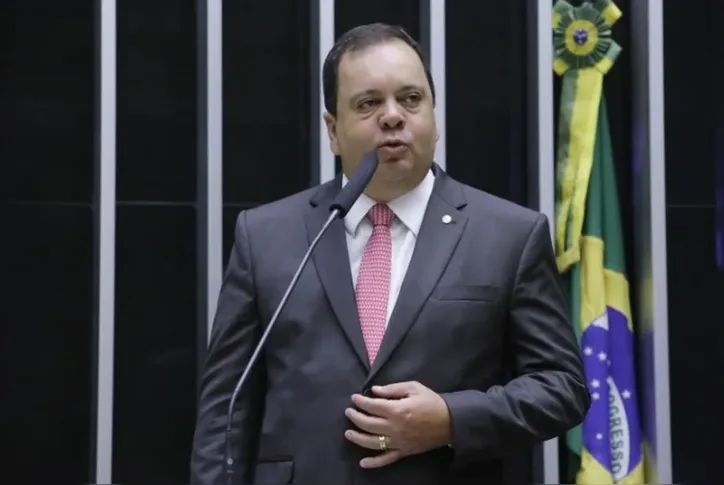 O deputado Elmar Nascimento
