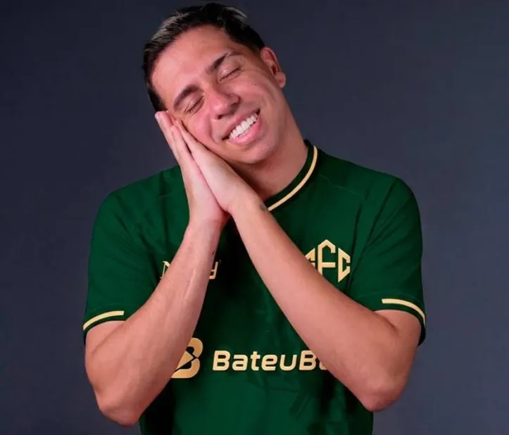 Lucaneta pelo Feira FC