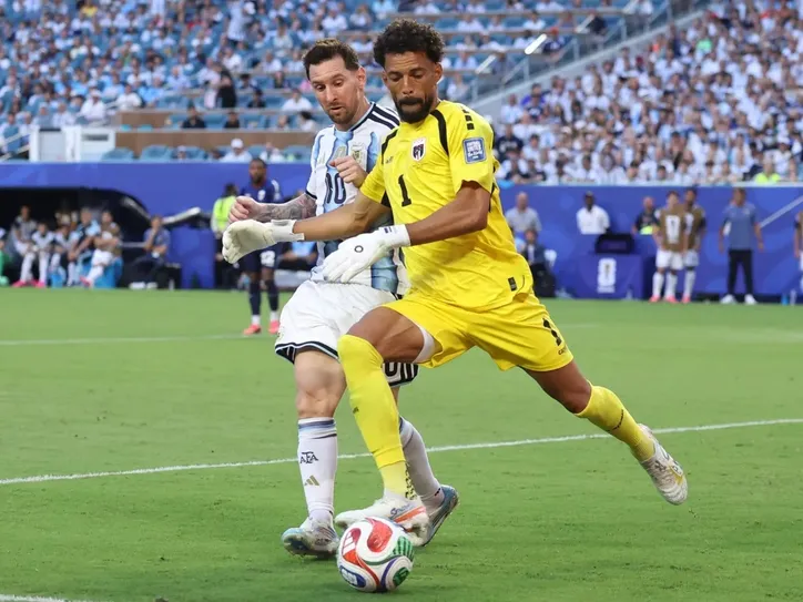 Vozinha contra Messi na Copa do Mundo