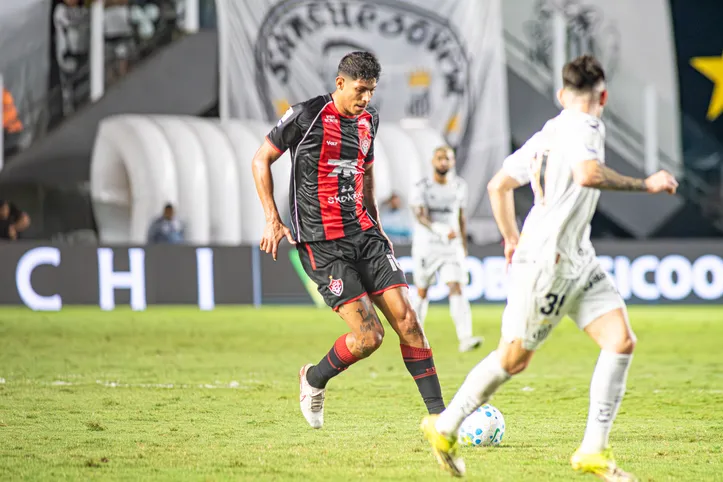Vitória e Santos pelo Brasileirão