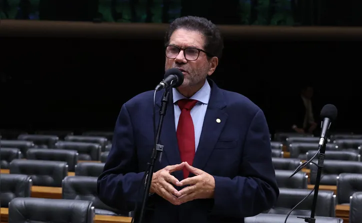 Deputado federal José Rocha (União)
