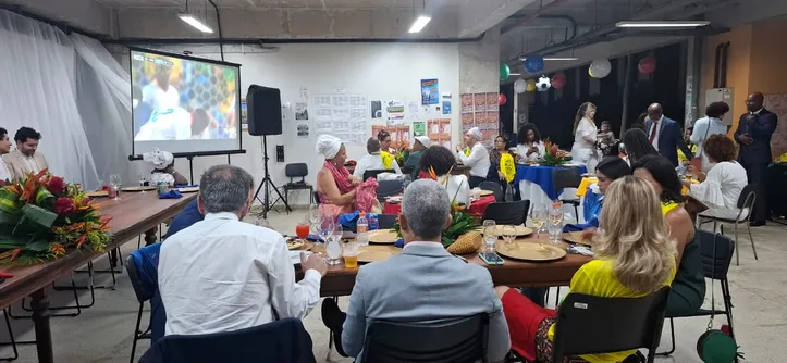 Torcida haitiana em Salvador