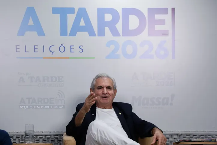Senador foi sabatinado no estúdio Sérgio Simões Filho