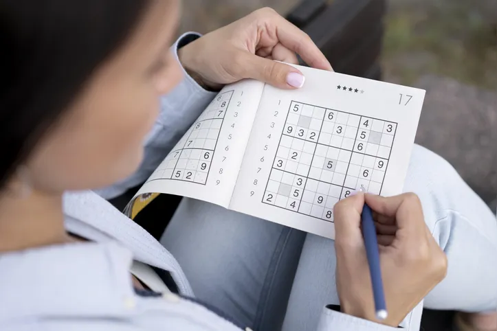 Sudoku é um dos hobbies que viralizaram entre os jovens