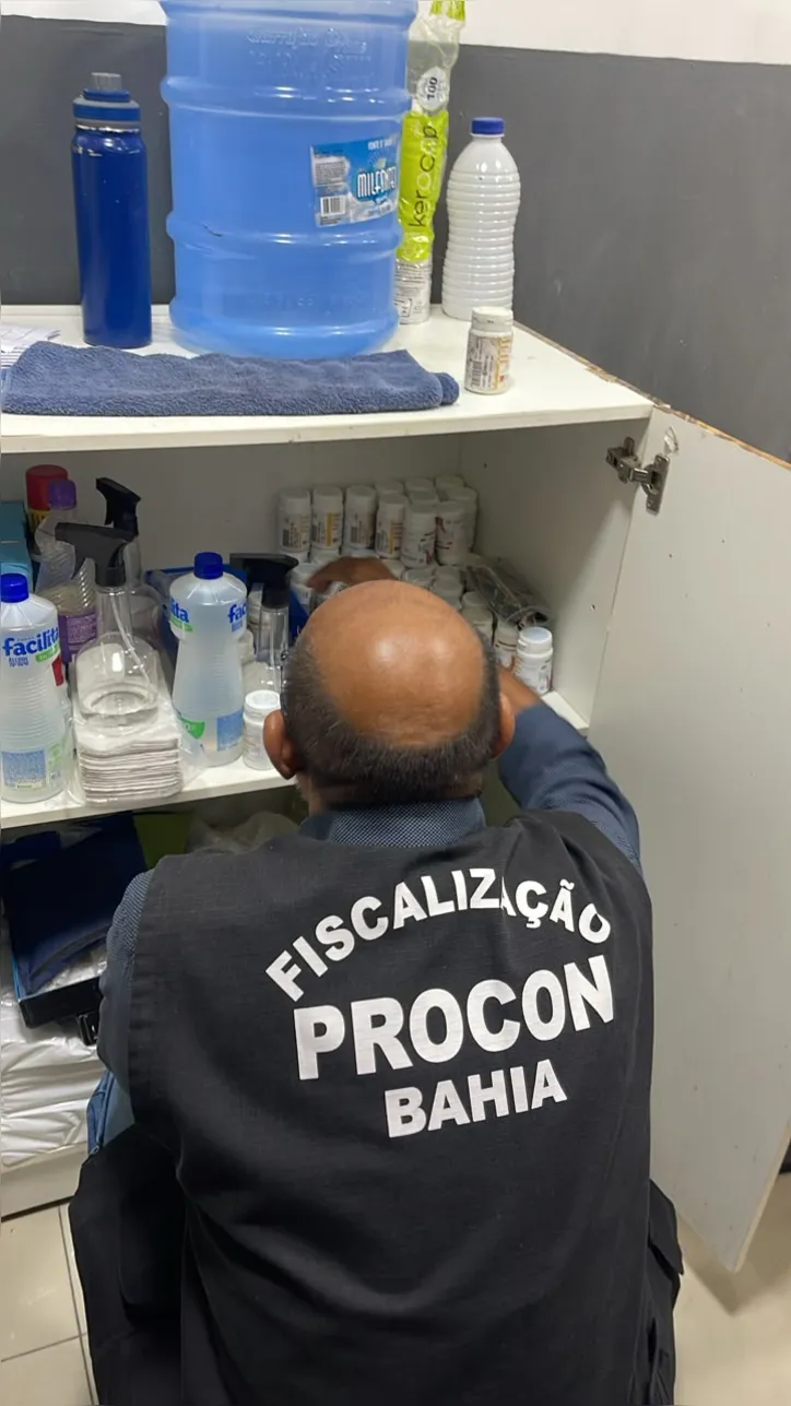 Duas óticas foram alvo de mandados de busca e apreensão