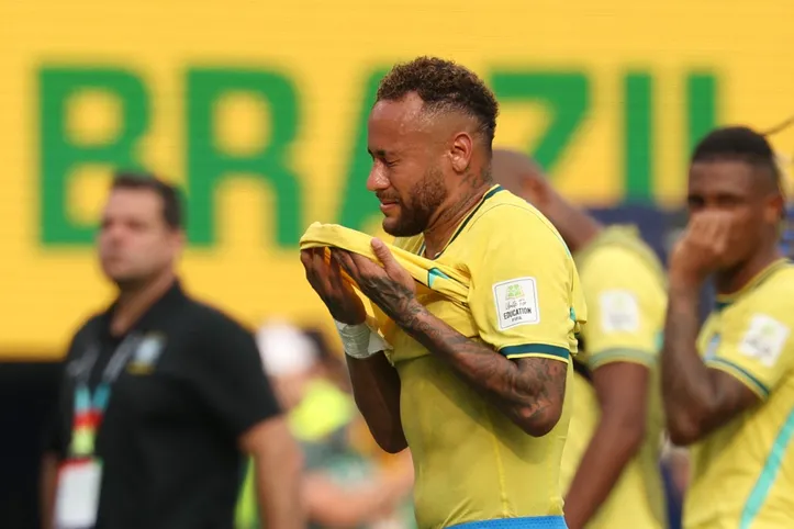 Neymar chorando