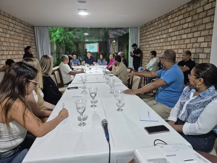 Pablo defende duplicação da BR-242 e foco no agronegócio da região