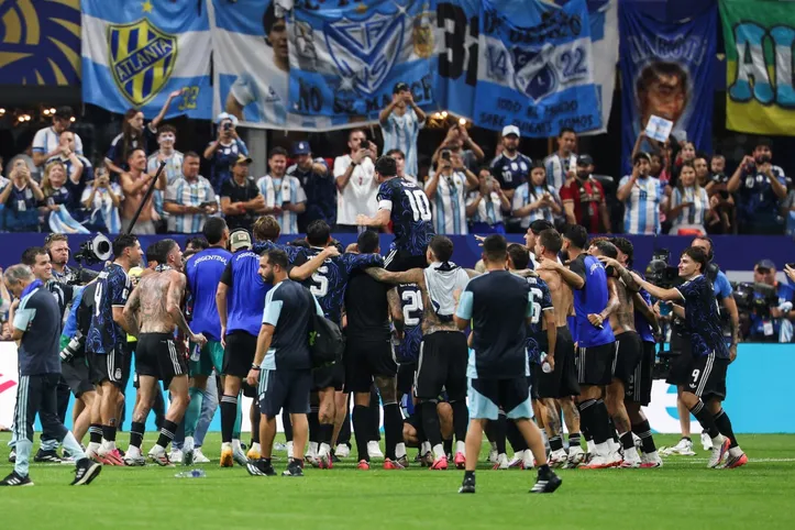 Argentina na semifinal da Copa