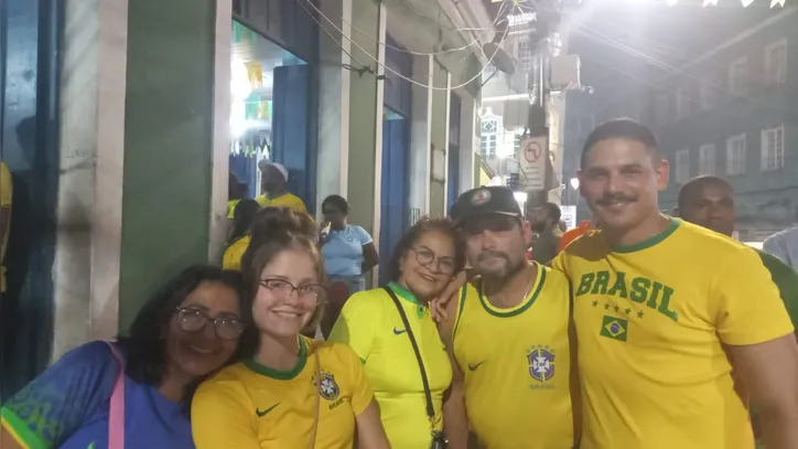 Nayane Cavalcante e família