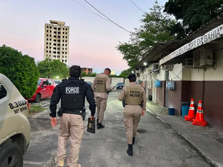 Imagem ilustrativa da imagem Ex-PM é preso e PM da ativa é procurado por integrar quadrilha na Bahia