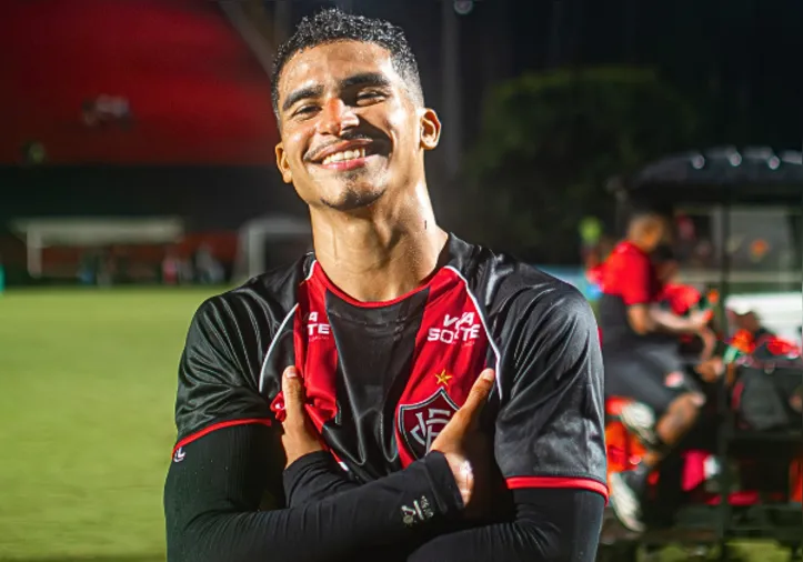 Renê pelo Vitória