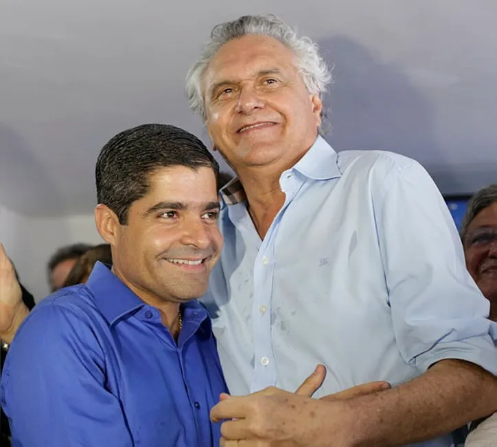Neto evita palanque com Flávio Bolsonaro