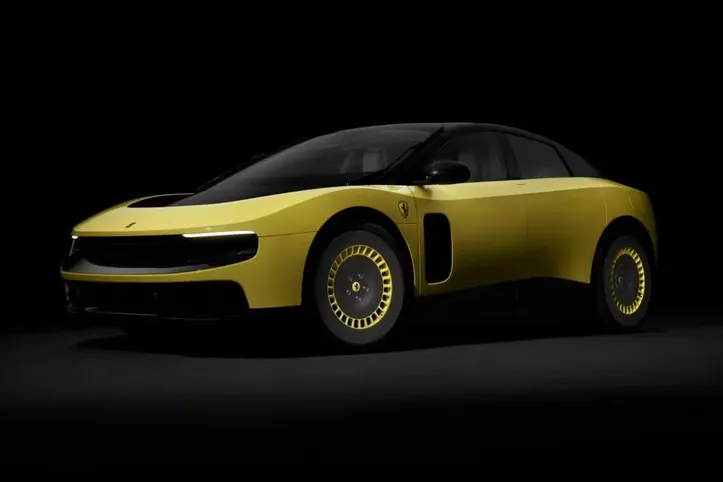 Ferrari Luce, primeiro modelo elétrico