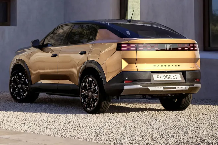 Novo Fiat Fastback